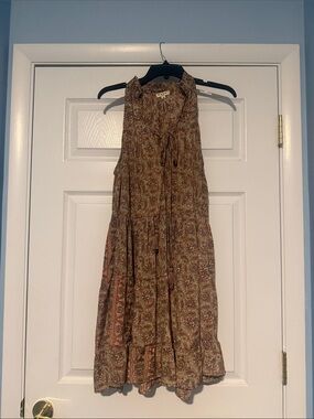 Paani Sleeveless Paisley Midi Dress in Brown